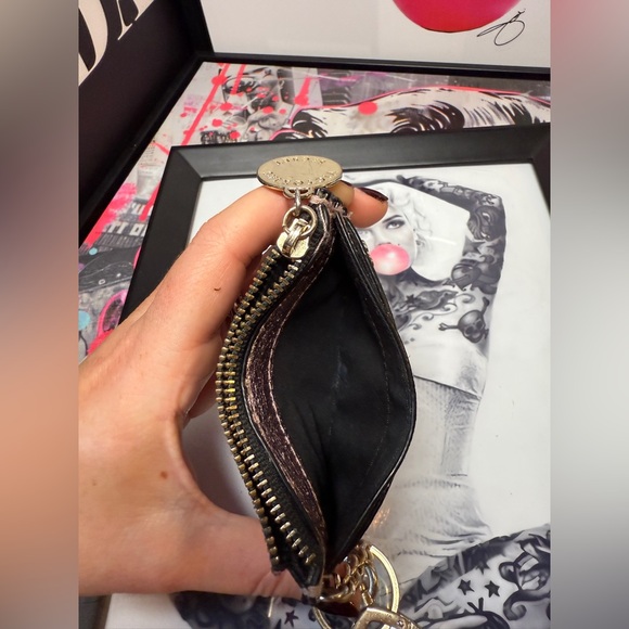 Victoria’s Secret Metallic Pink Card Holder - Picture 7 of 10